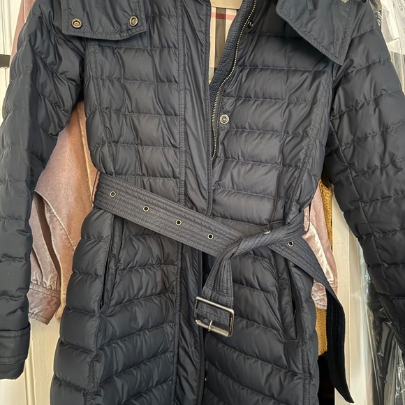 Burberry Down Hooded Coat - Picture 4 of 6